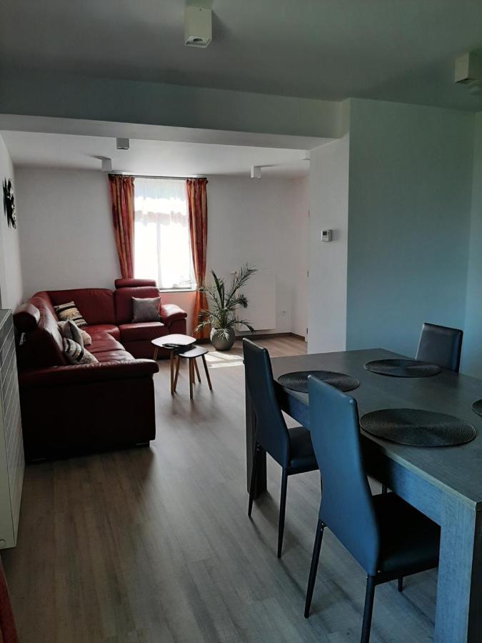 Le Sommet Du Condroz Apartment Ciney Exterior foto